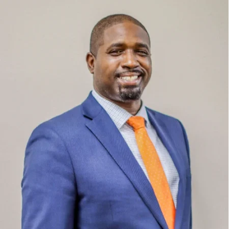 Michael Davis Headshot